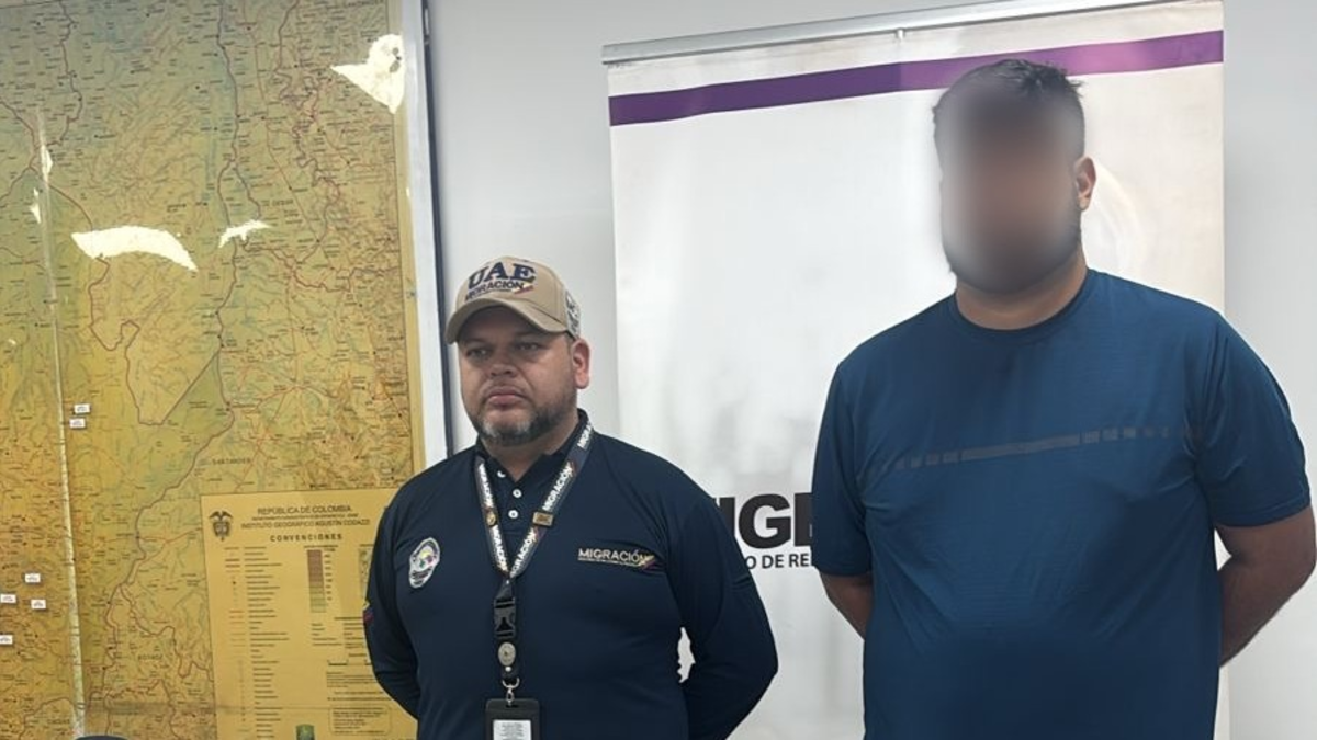 Panamska fue arrestado en migración cuando fue a pedir una condición segura

 – Ojo critico