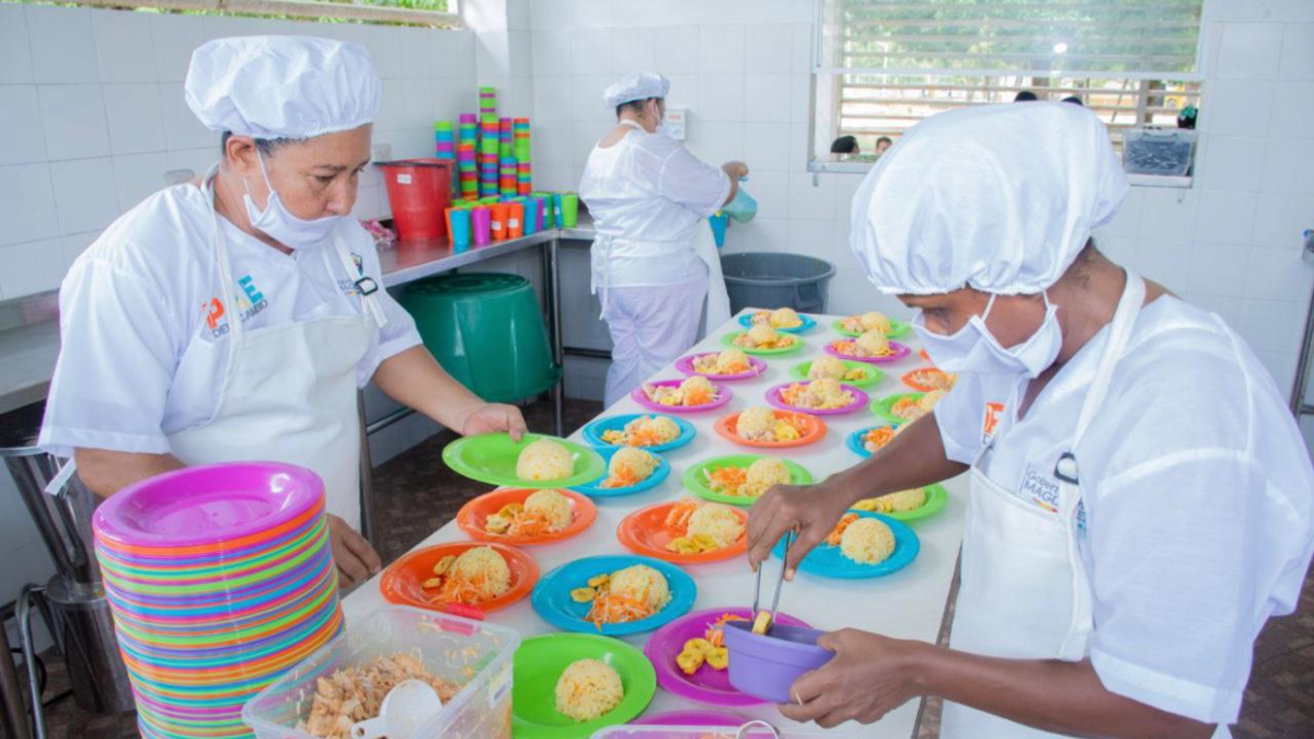 Cinco meses de documentos y procedimientos tienen más de 135,000 niños sin comida escolar en 28 municipios de Magdalena
 – Ojo critico