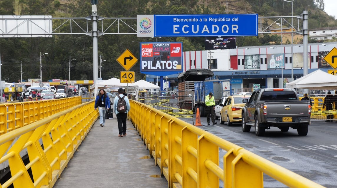 Ecuador implementa una visa obligatoria para migrantes de tránsito de 45 países, incluido el venezolano
 – Ojo critico