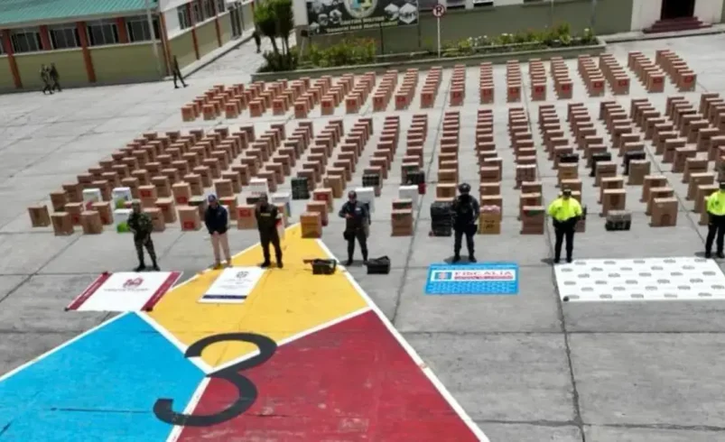 Con la gente asignada contra el ejército, intentaron evitar la confiscación de los productos de contrabando en Ipiales, Nariño

 – Ojo critico