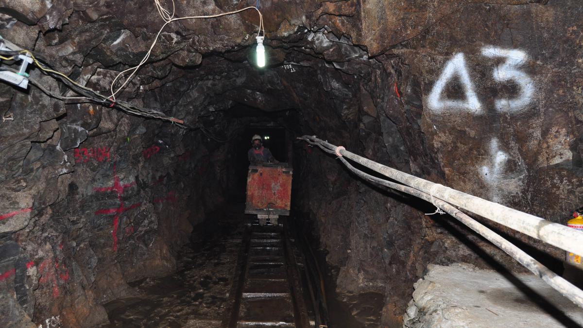Emergencia de Minera en Santander de Qilichao, Norte del Cauca: Siete personas están atrapadas después de resbalar
 – Ojo critico