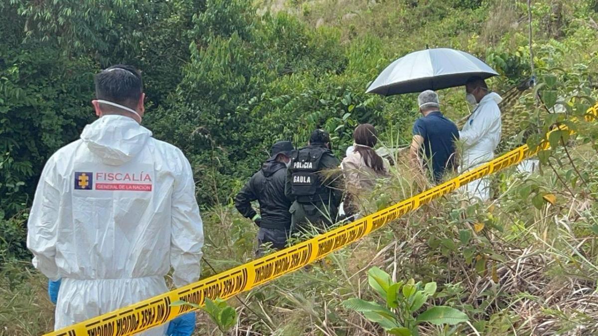 Un conocido activista social y su hijo de 16 años fueron asesinados durante enfrentamientos entre el ejército y estructuras criminales en Totoro
 – Ojo critico