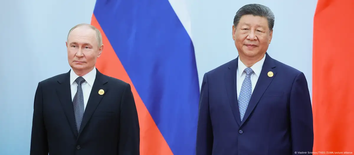 Los presidentes de Rusia y China inician llamadas en Beijing
 – Ojo critico