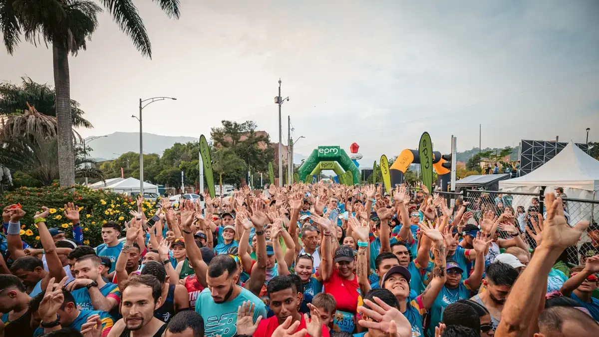 Maratón Medellín 2025 | Más de 27,000 corredores de 45 países se miden en varias competiciones de este evento: generaría más de $ 57 mil millones

 – Ojo critico