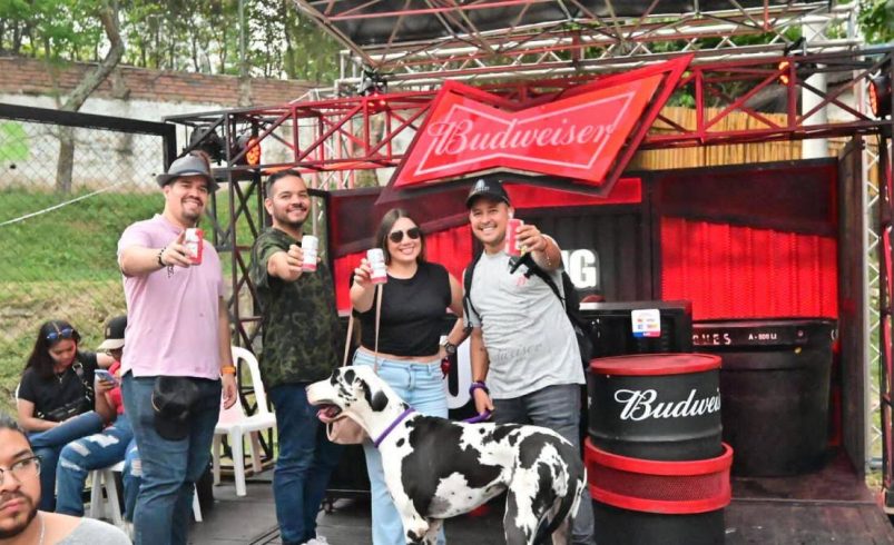 Se emitirá una carrera recreativa y se emitirá la cerveza «Juanpis González»

 – Ojo critico
