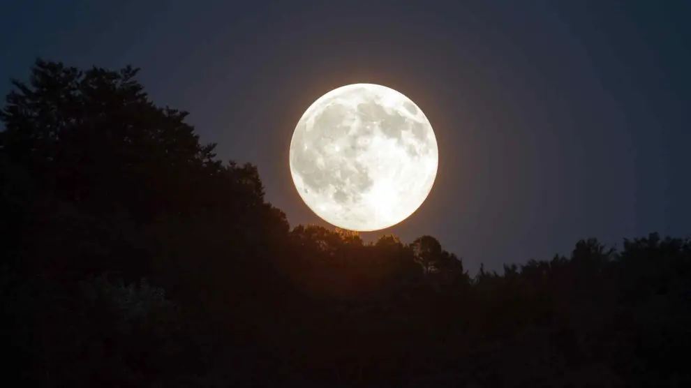 Septiembre de 2025 Calendario lunar: oscuridad, fases lunares y la oposición del Saturno
 – Ojo critico
