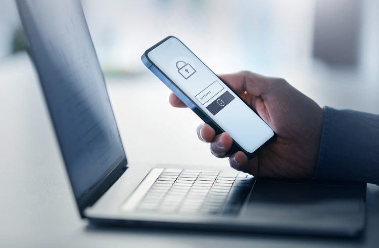 Movistar, First Telco en Colombia, que protege las claves digitales y alivia los pagos seguros con BRE-B 

 – Ojo critico