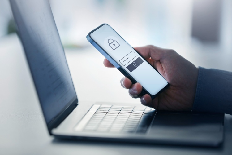Movistar, First Telco en Colombia, que protege las claves digitales y alivia los pagos seguros con BRE-B 
 – Ojo critico