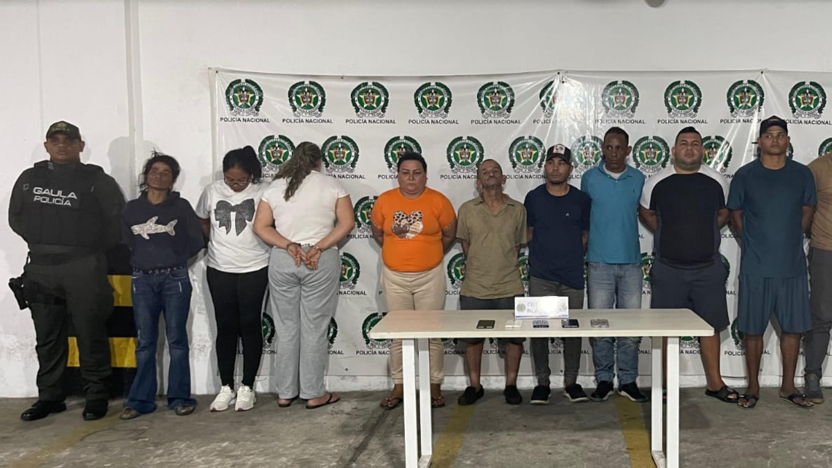 acusado de forzar y un concierto para cometer crímenes
 – Ojo critico