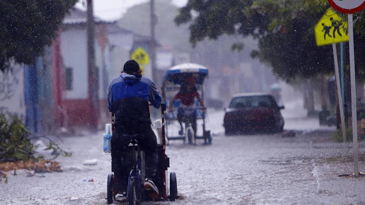 Ideam mantiene vigilancia por la onda tropical AL98, con potencial ciclónico, que puede afectar el Caribe colombiano en los próximos días
 – Ojo critico