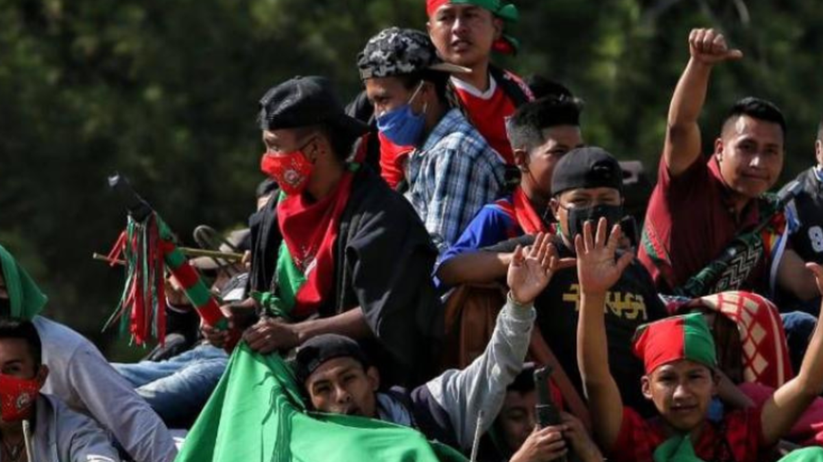 ¿Quiénes son los indígenas de la misión humanitaria detenida que rescató a dos niñas de manos de disidentes? Lloran por su liberación en el Cauca

 – Ojo critico