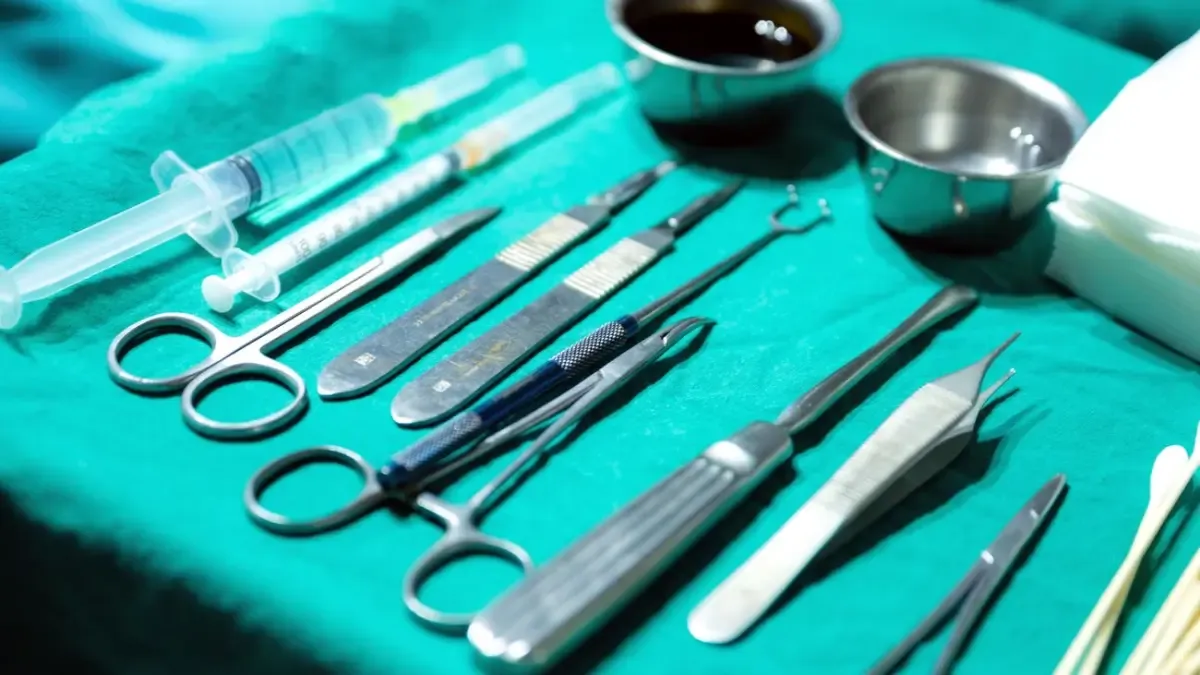 La mujer está en condición crítica después de una operación estética realizada en casa
 – Ojo critico