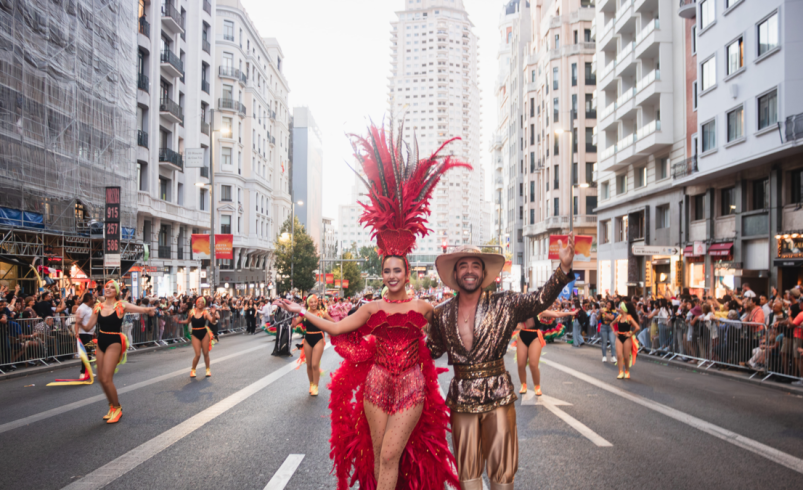 El carnaval «44» cruzó el océano para presumir en el desfile latino en Madrid, España

 – Ojo critico