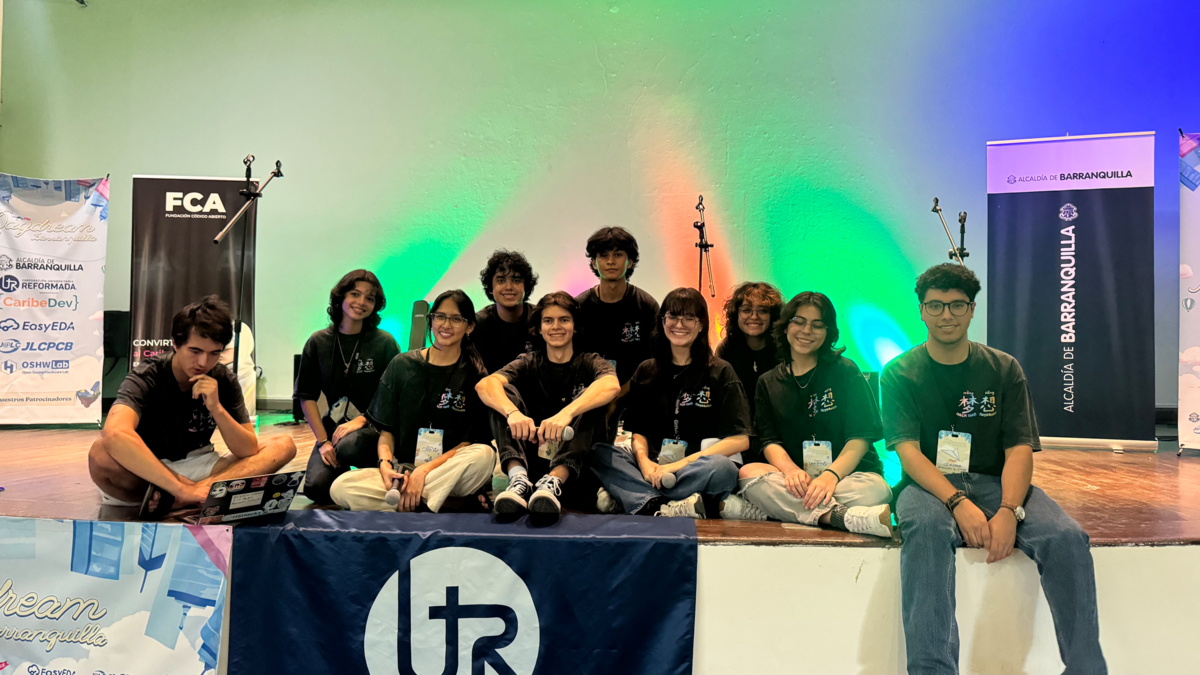 Tres estudiantes de Barranquilla ganan el primer lugar en maratón tecnológico internacional para la creación de videojuegos y prototipos digitales
 – Ojo critico