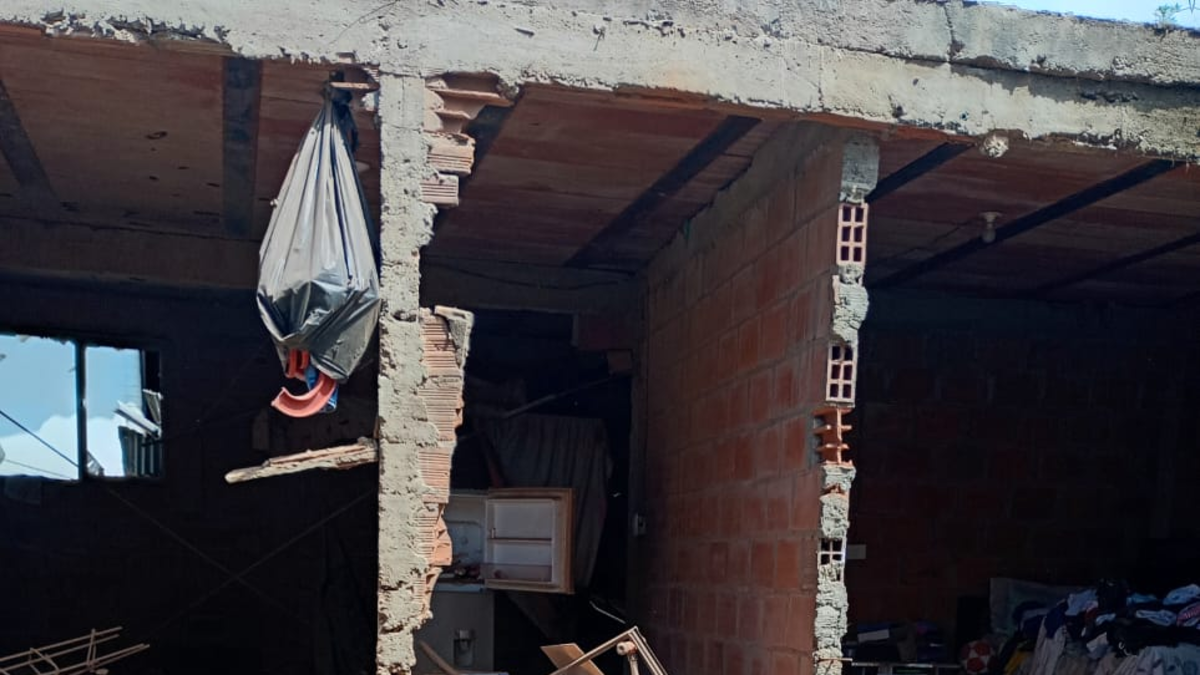 El número de heridos tras el atentado con cilindro bomba en la localidad de Robles en la comuna de Jamundí en el Valle: nuevos detalles

 – Ojo critico
