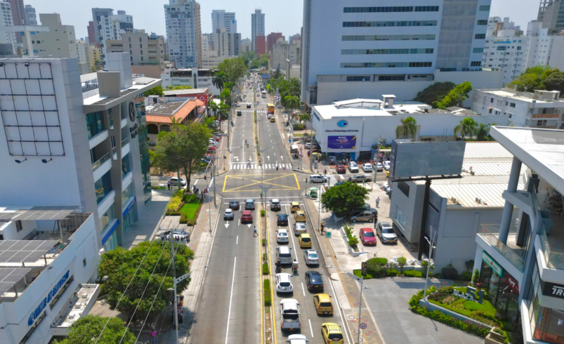 A partir del martes el contraflujo en la carrera 51B será permanente en Barranquilla por su efectividad para reducir en un 57% los tiempos de recorrido

 – Ojo critico