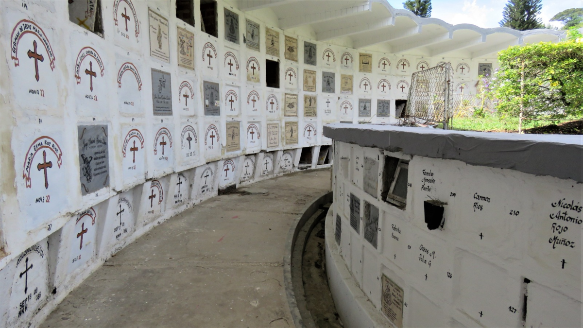 En búsqueda de personas dadas por desaparecidas intervendrán en 34 puntos de interés del cementerio de Barbosa en Antioquia
 – Ojo critico