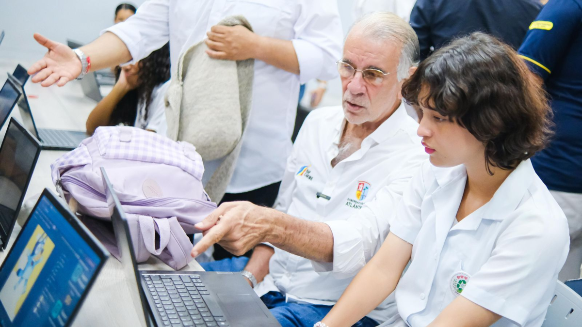 El Gobierno del Atlántico amplía las subvenciones al transporte para universitarios y realiza nuevos cambios
 – Ojo critico