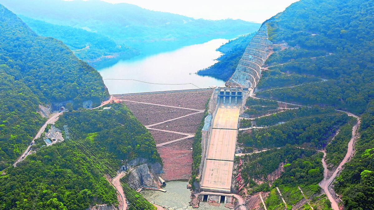 Anuncian apertura de compuertas de presa HidroSogamoso tras alcanzar niveles máximos tras fuertes lluvias
 – Ojo critico
