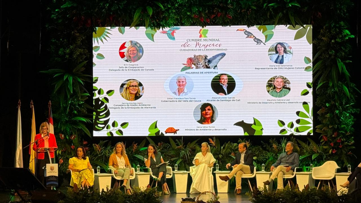 Cali se consolida como un epicentro global de la diversidad biológica con las finanzas azules, el liderazgo de las mujeres y la educación ambiental
 – Ojo critico