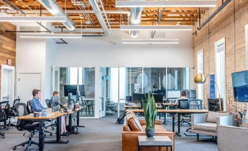 Construcción de oficinas corporativas con enfoque en diseño, prosperidad y eficiencia.

 – Ojo critico