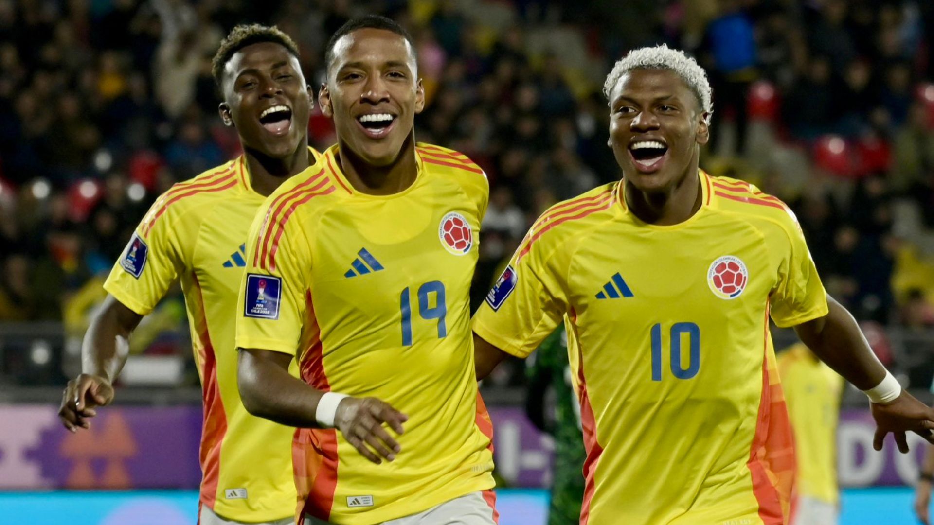 El equipo nacional de Colombia Sub 20 pasa a la ronda de 16
 – Ojo critico