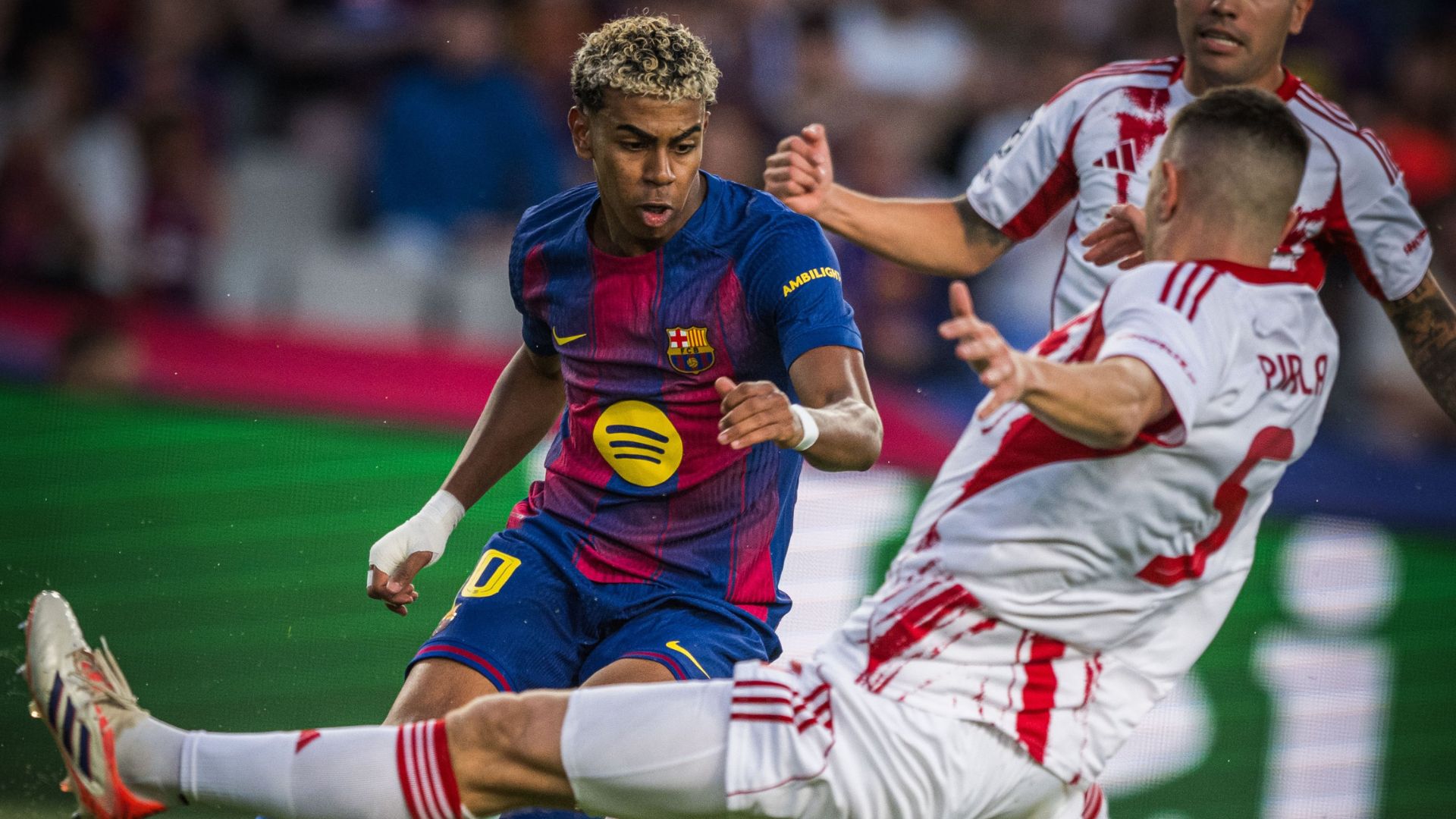 El Barcelona vence por goleada al Olympiacos

 – Ojo critico