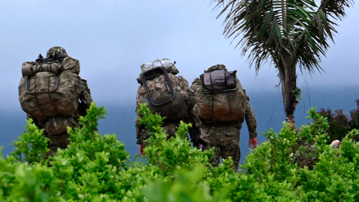 El soldado murió, y seis más resultaron heridos después de manipular la gran granada explosiva en las instalaciones militares de Aguachica
 – Ojo critico