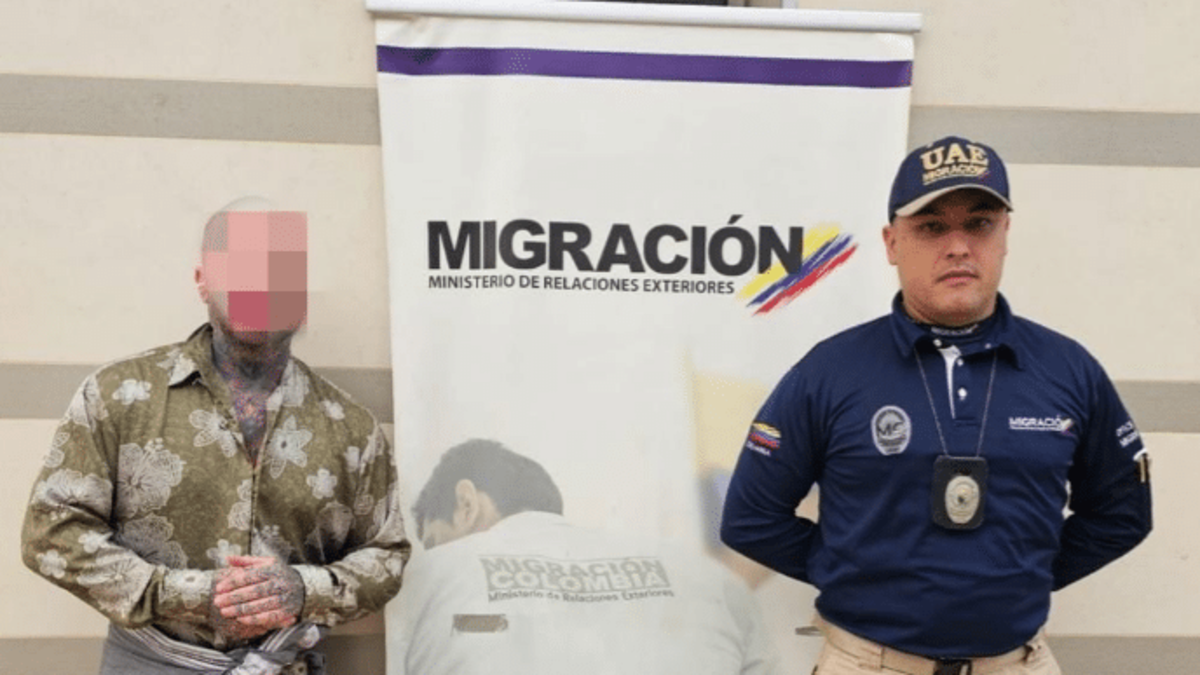 Migración Colombia expulsa a ciudadano estadounidense tras revisar alerta internacional de Interpol
 – Ojo critico