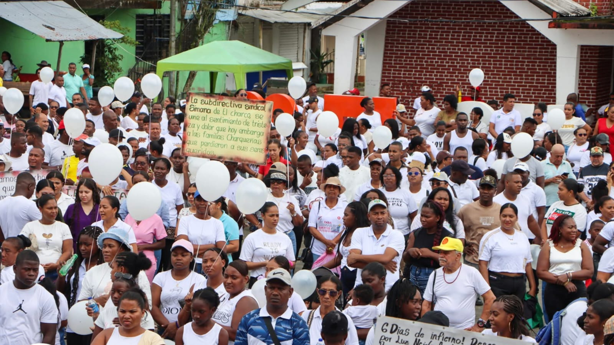 Pobladores de El Charco en Nariño marcharon para exigir continuar con la búsqueda de cinco personas desaparecidas tras el naufragio
 – Ojo critico