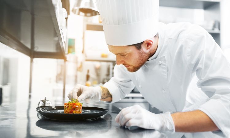 Día Internacional del Chef 2025: cuando la cocina se convierte en arte
 – Ojo critico