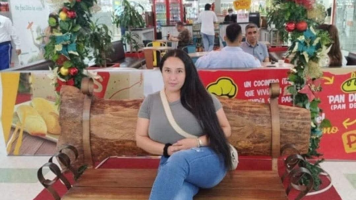 el hombre asesinaría a su expareja y también atacaría con un cuchillo al actual novio de la víctima fatal
 – Ojo critico