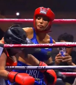 Yina Calderón se retiró en 20 segundos y Andrea Valdiri ganó por abandono en Stream Fighters 4

 – Ojo critico