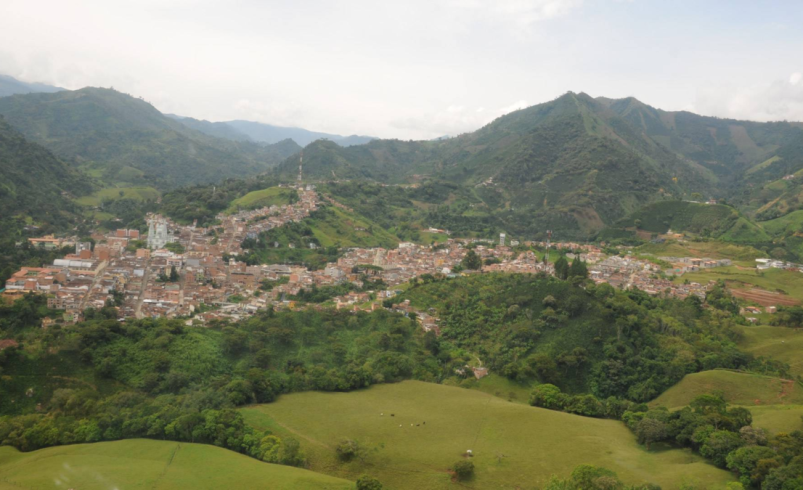 En los Andes de Antioquia se registraron 60 homicidios en 2025; Las muertes violentas han aumentado un 300% como consecuencia de la guerra contra el microtráfico

 – Ojo critico