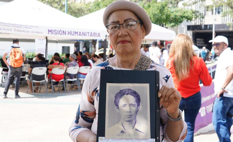 una mujer que encontró a su marido desaparecido y aún espera la verdad

 – Ojo critico