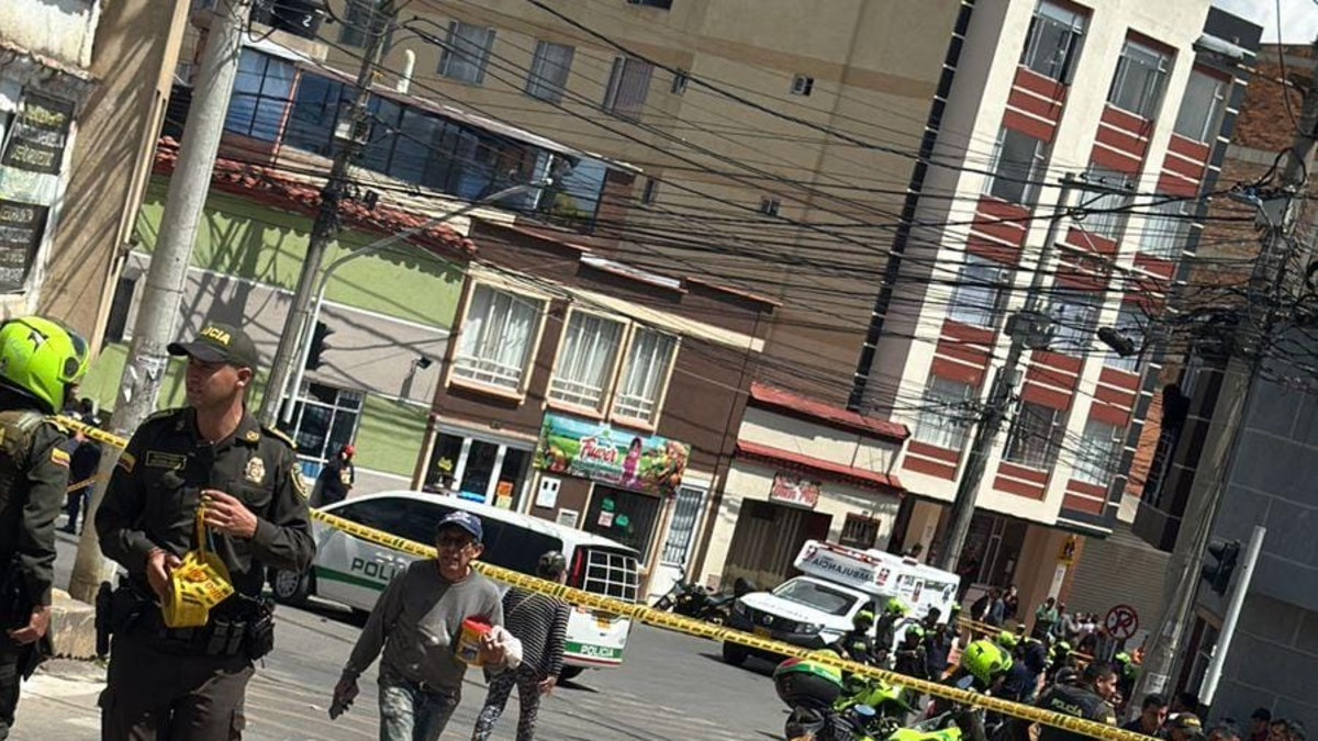 Terror en Tunja | Los tres muertos fueron producto de un tiroteo y una persecución policial: hechos aislados comparados con el atentado terrorista en el Batallón Bolívar

 – Ojo critico