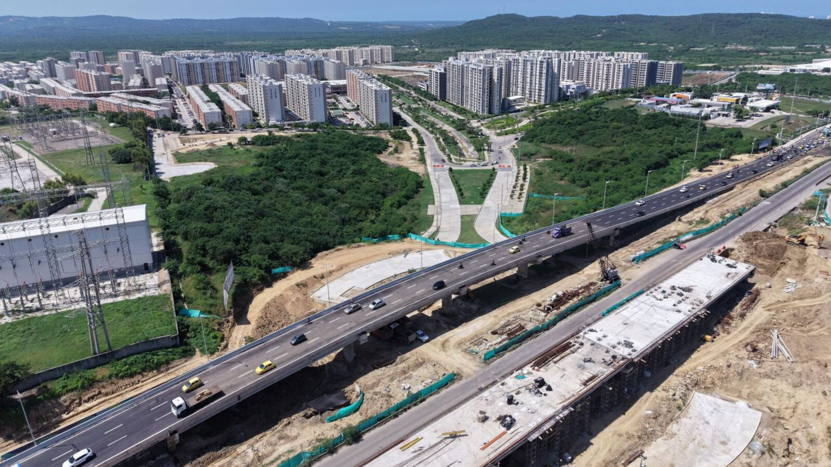 Alcalde Char habilita creación de puente norte-sur en nuevo empalme vial Circunvalar y mejora la movilidad en el sureste de Barranquilla

 – Ojo critico