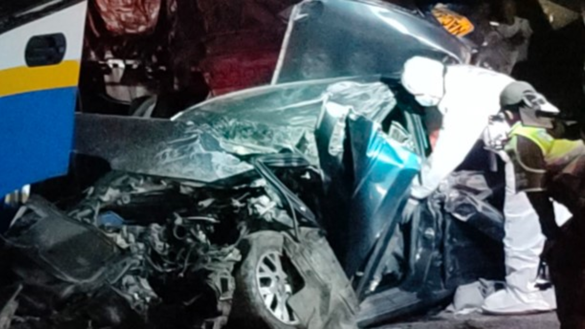 Grave accidente en la carretera Medellín-Bogotá deja una persona muerta y otras tres heridas

 – Ojo critico