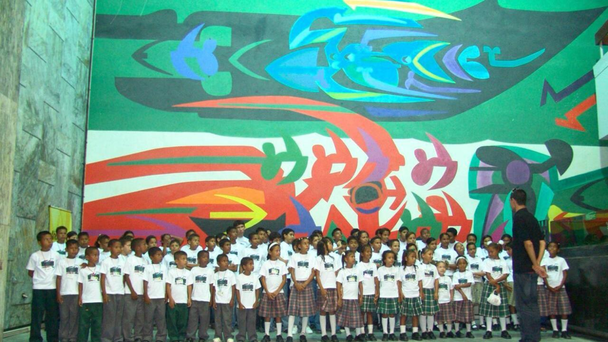 la monumental obra de Alejandro Obregón que vuelve a brillar en Barranquilla; Comienza la renovación del mural

 – Ojo critico