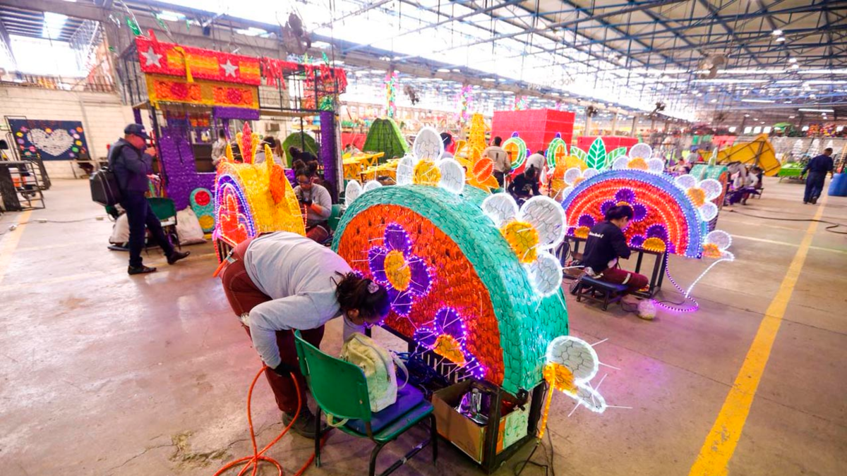 La capital de Antioquia se llenará de iluminación, donde la Navidad se entrelazará con luz, música y 350 años de historia

 – Ojo critico