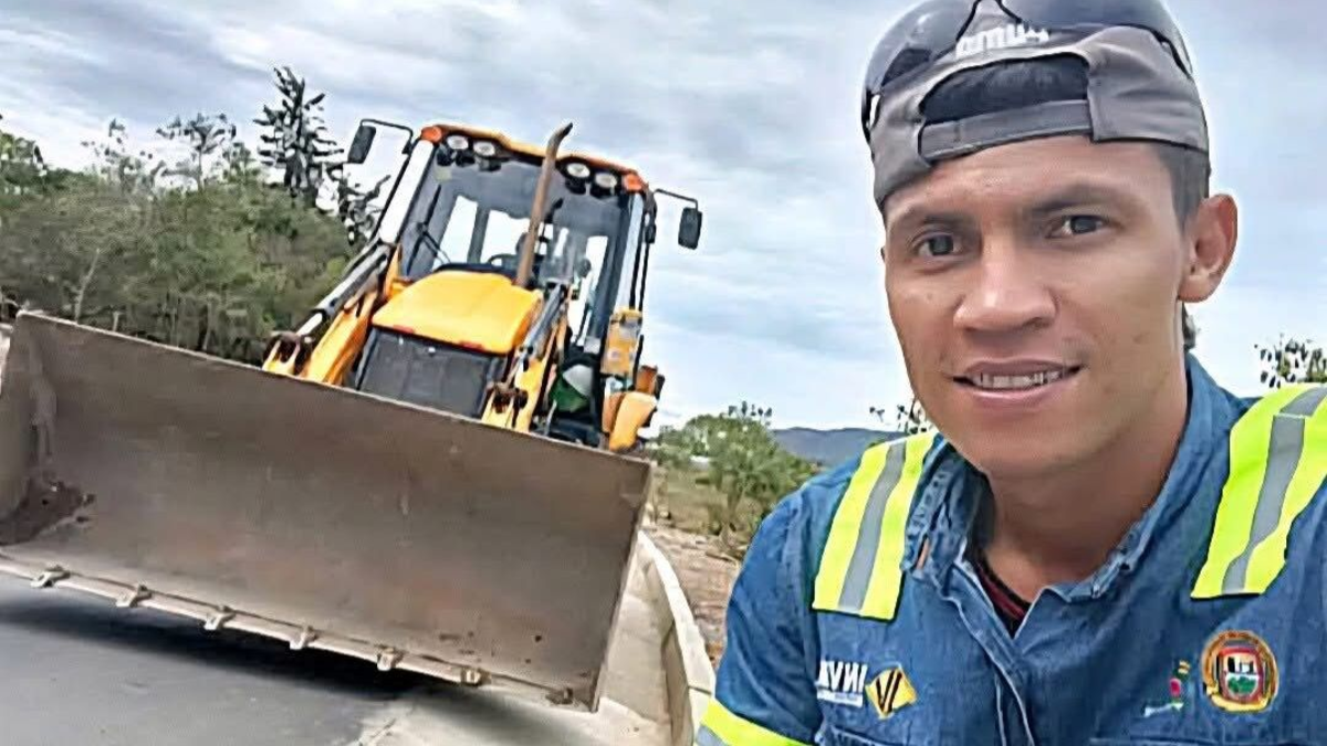 Se sabe que un empleado murió luego de que le cayera una piedra mientras trabajaba y se produjera un deslizamiento de tierra

 – Ojo critico
