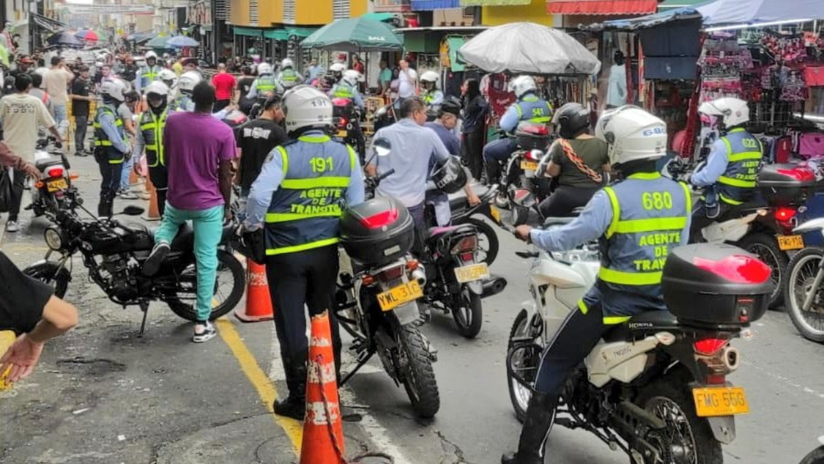 ¿Crisis en la Secretaría de Movilidad de Cali? Los concejales piden la dimisión del propietario tras los enfrentamientos entre agentes de tráfico y conductores

 – Ojo critico
