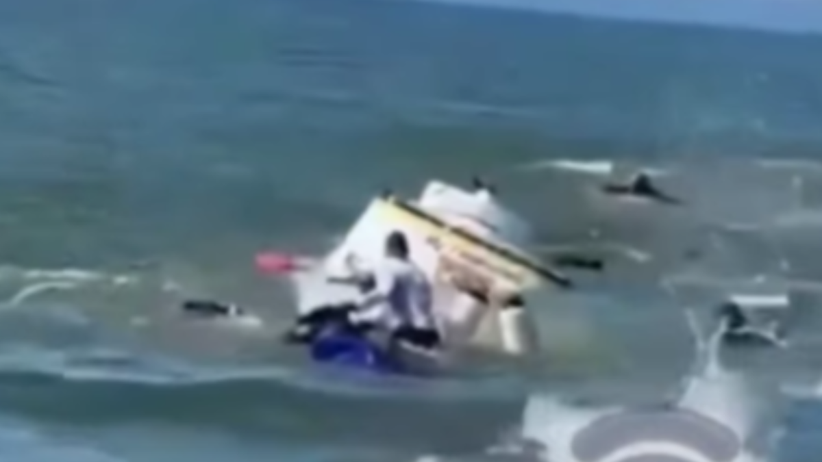 Las autoridades intentan determinar el número de muertos.

 – Ojo critico