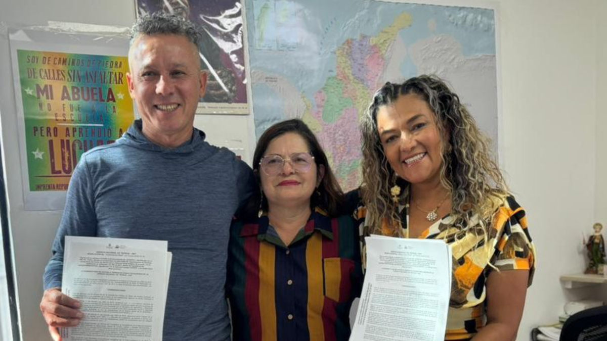 Campesinos cordobeses reciben gratis tierras que, según ANT, eran explotadas por Agropecuaria El Ubérrimo SAS

 – Ojo critico