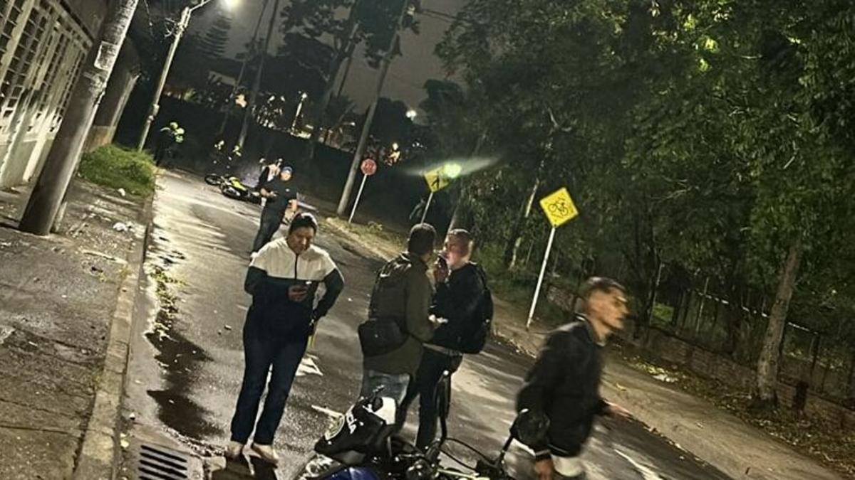 ¿Quiénes son los policías que murieron tras detonar dos explosivos mientras patrullaban en el sur de Cali?

 – Ojo critico