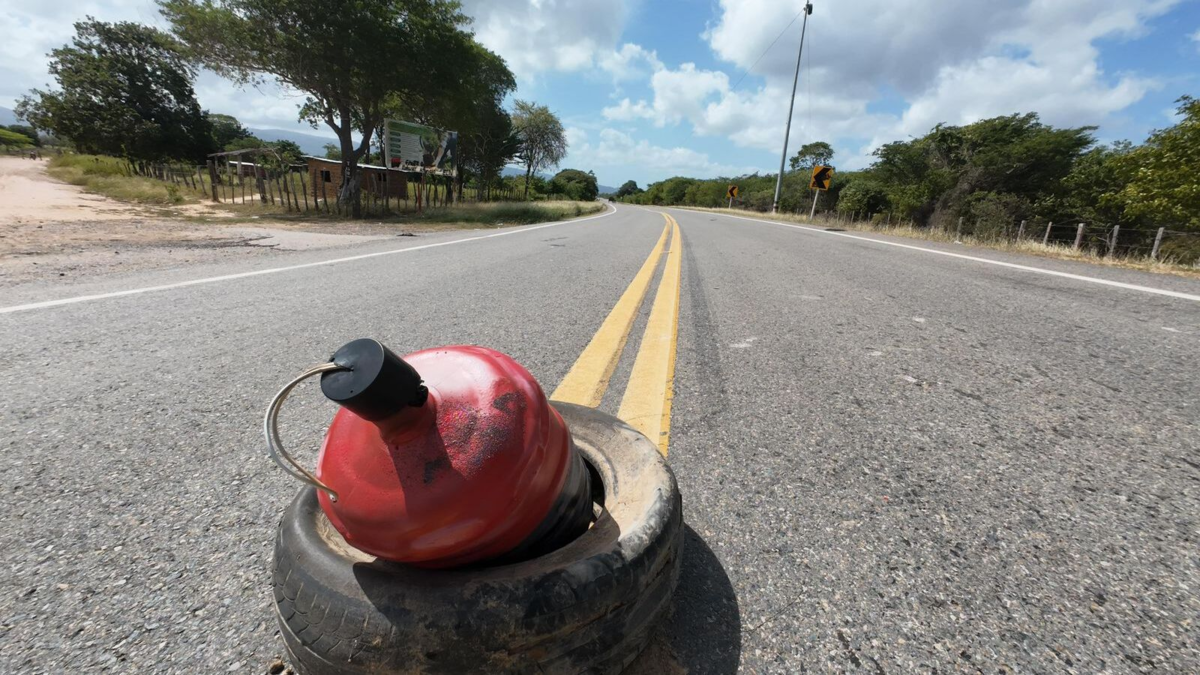Atentados, dos atentados a vía ferroviaria de Cerrejón y símbolos de intimidación en menos de 24 horas

 – Ojo critico