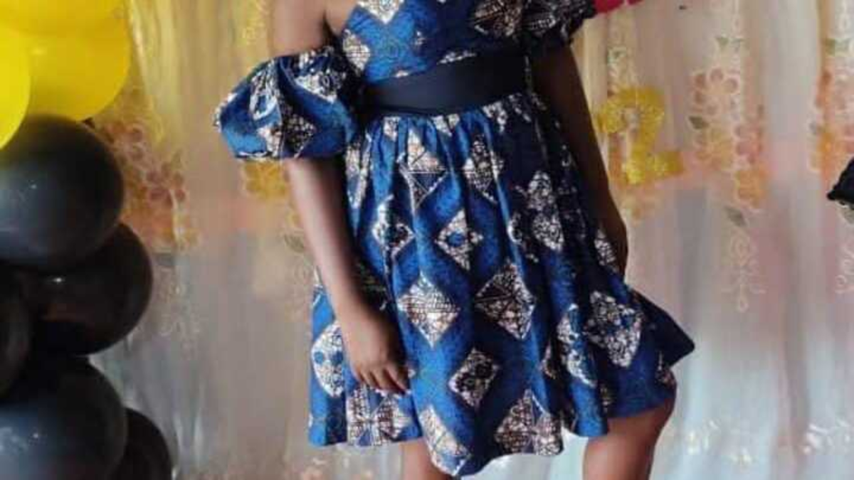 «Era una mujer majestuosa que sonreía».

 – Ojo critico