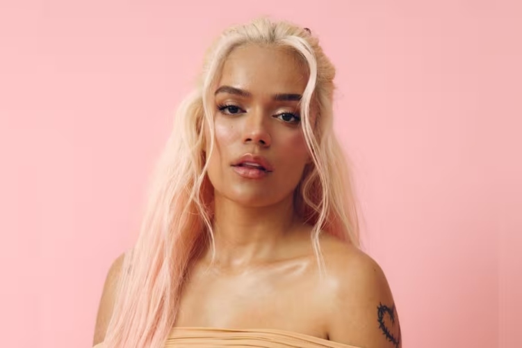 Karol G: la mujer que cambió la narrativa y nos enseñó a reconstruirnos

 – Ojo critico