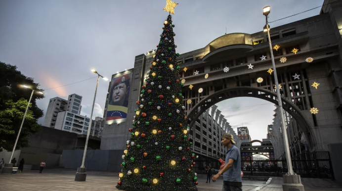 Caracas en tensión: fiesta navideña en medio de tensiones con EE.UU.

 – Ojo critico