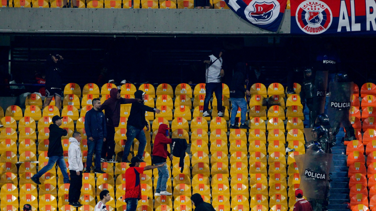 Continúa la identificación de los responsables de los desmanes en el Estadio Atanasio Girardot de Medellín tras el «clásico paisa» de la final de Copa

 – Ojo critico